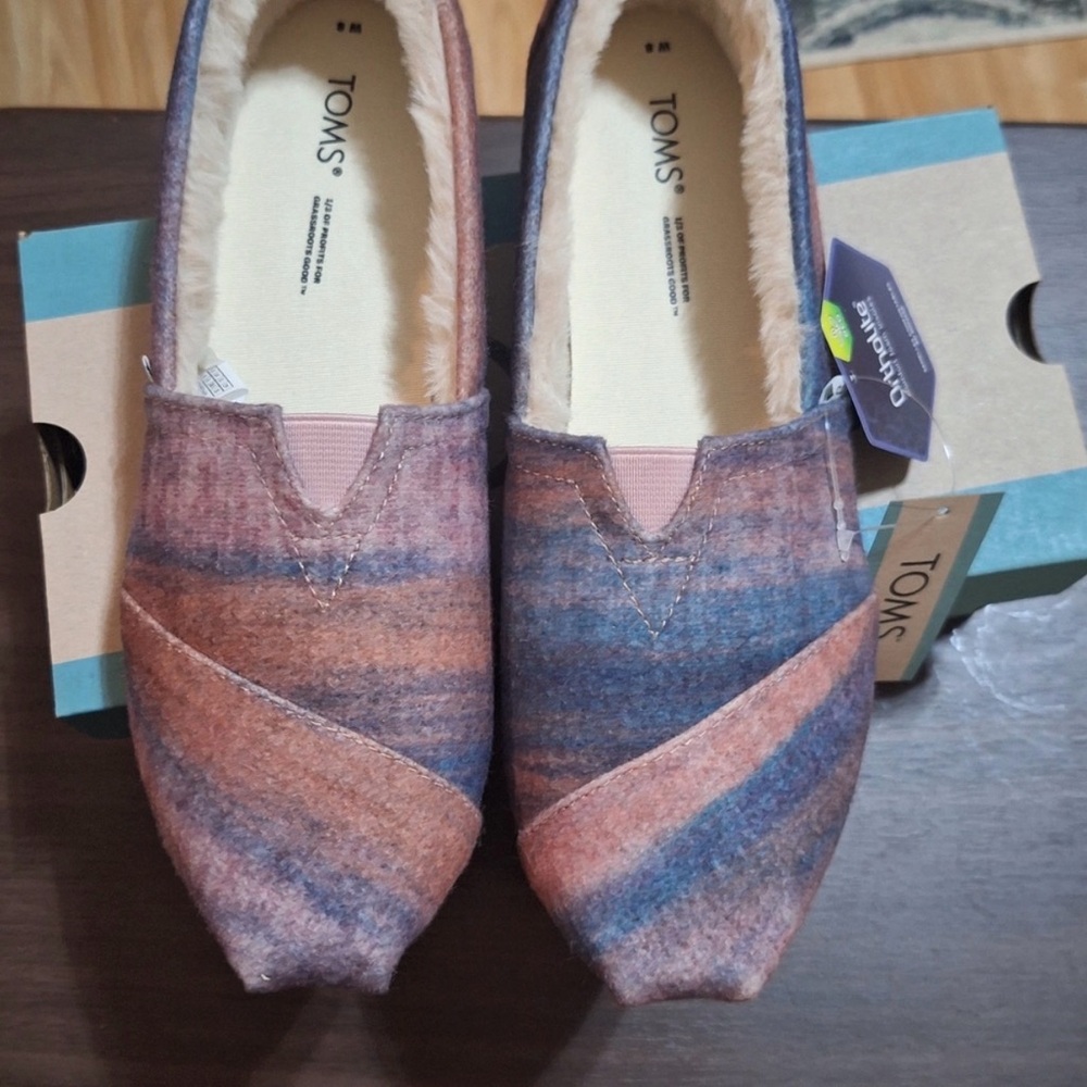🩵 Tom’s Alpargata Cloudy Pink Ombre Fur Lined Slip-On Shoes - Blue & Pink 🩷 - Picture 4 of 8